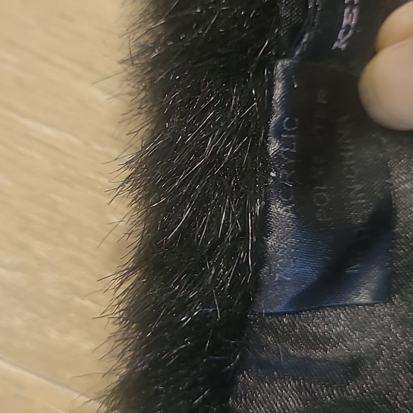 Kenneth Cole Faux Fur Stole Women's Black Small Wrap Formal Outerwear Accessory - Picture 2 of 6